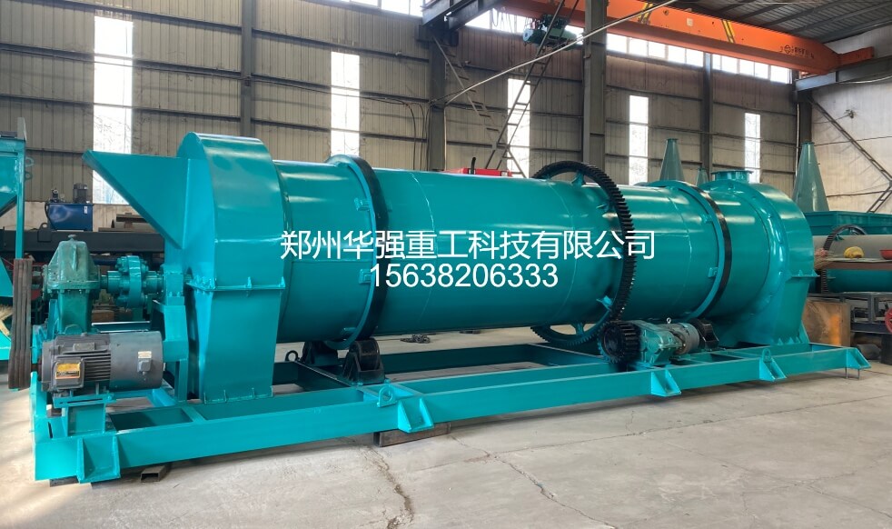 有机肥生产选什么造粒机？新型搅齿转鼓造粒机
